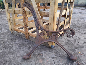 เบญจรงค์แฟชั่นโบราณของ Vintage Wrought Iron วางตลาดสำหรับ Bench White Patio Bench